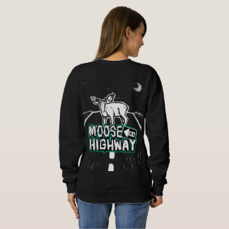 Elche auf einem Highway Sweatshirt (Women's)