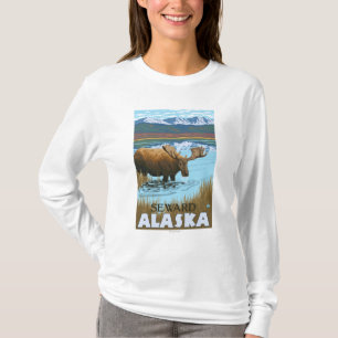 Elche, die in See - Seward, Alaska trinken T-Shirt
