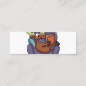 Elche las ein Buch auf einem Sofa| Rückenfarbe Mini Visitenkarte (Rückseite)