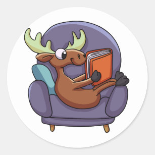 Elche las ein Buch auf einem Sofa  Rückenfarbe Runder Aufkleber