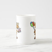 Elche mit Ballon und Kuchen | Farbe wählen Porzellantasse (Vorderseite)