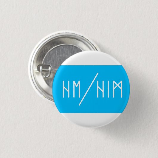 Elder Futhark He/Him Pronouns Button (Vorne & Hinten)