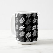 Elder Leaf Muster Schwarz Weiß Grau Kaffeetasse (Vorderseite Links)