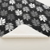 Elder Leaf Muster Schwarz Weiß Grau Sherpadecke (3/4)