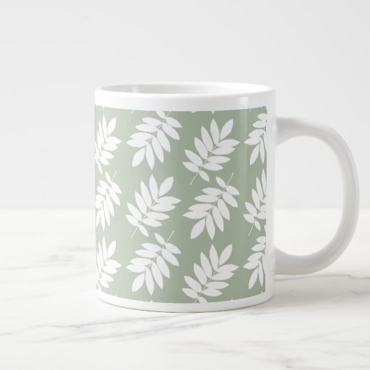 Elder Leaf Pattern White on Green Jumbo-Tasse (Rechts)