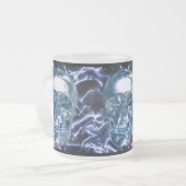 Electric Blue Chrome Skull-Tasse Mattglastasse (Vorderseite Links)