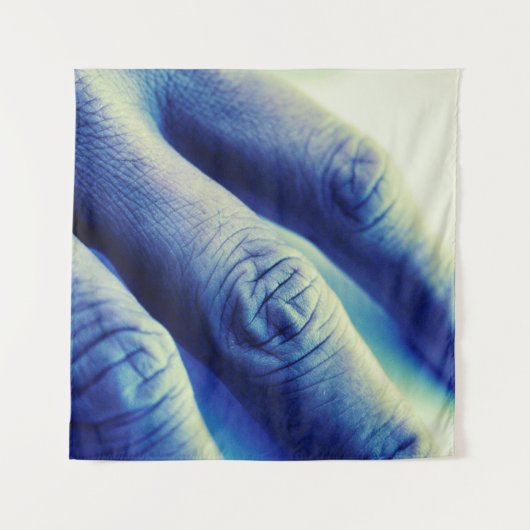 Electric Blue Hand Tapestry Wandteppich (Vorderseite)