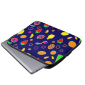 Electric Fruit Fiesta Design Laptopschutzhülle (Vorne Knopf)