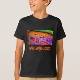 'Electric Graffiti Gates' Kids' Dunkler T - Shirt