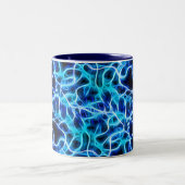 Electric Neon Blue Tesla Coil Lightning Zweifarbige Tasse (Mittel)