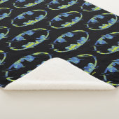 Electric Up Batman Symbol Sherpadecke (3/4)