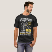 electrical lineman's wife lineman spouse Quote T-Shirt (Vorne ganz)