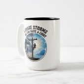 Electrical Worker Gift Modern Lineworker Zweifarbige Tasse (Vorderseite Links)
