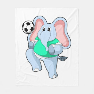 Elefant als Fußballspieler mit Fußball.PNG Fleecedecke