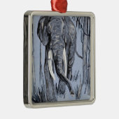 Elefant, der durch die waldreiche Savanne in Blau  Silbernes Ornament (Rechts)
