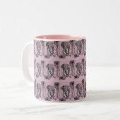 Elefant, der durch die waldreiche Savanne in Rosa  Zweifarbige Tasse (Vorderseite Links)