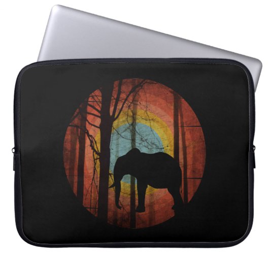 ELEFANT IM WALD FORST LAPTOPSCHUTZHÜLLE (Vorderseite)