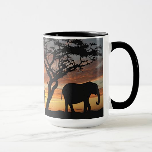 Elefant in der wilden Tasse (Rechts)