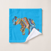 Elefant in einem psychedelischen Zebra-Muster Badhandtuch Set (Waschlappen)