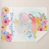 Elefant in einem Teacup mit Blume und Individuelle Sherpadecke (Vorderseite (Horizontal))