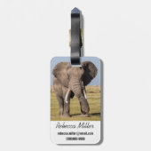 Elefant in einer aggressiven Pose Gepäckanhänger (Rückseite vertikal)