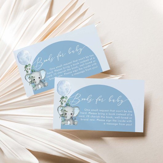 Elefant mit Balloon-Babyduschenbüchern für Kinder Begleitkarte