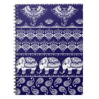 Elefant, Paisley: Vintages Stammesmuster. Notizblock