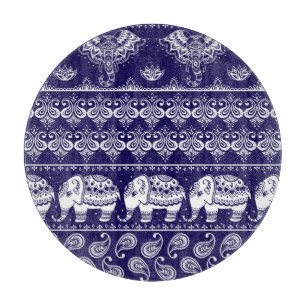 Elefant, Paisley: Vintages Stammesmuster. Schneidebrett