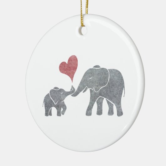 Elefant umarmt graue Mama und Baby mit rotem Keramikornament (Links)