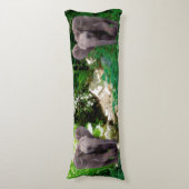 Elefant und Dschungel Seitenschläferkissen (Vorderseite Vertikal)