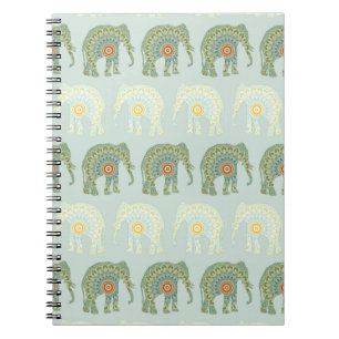 Elefant und Mandala in Hellgrün Notizblock