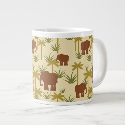 Elefanten und Palmen in Camouflage Jumbo-Tasse (Vorderseite Rechts)