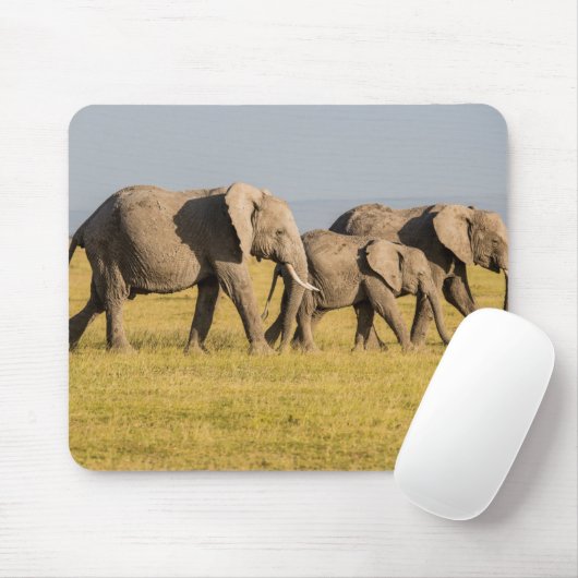 Elefantenfamilienwandern Mousepad (Mit Mouse)