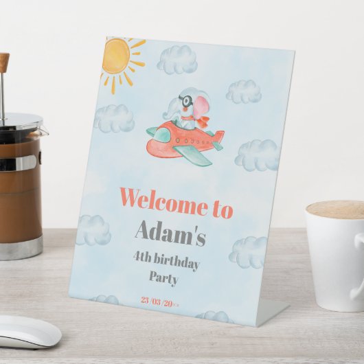 Elefantenflugschein-Geburtstagsschild Sockelschild (In SItu)