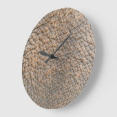 Elefantenhaut: Abstrakter Hintergrund Große Wanduhr (Winkel)