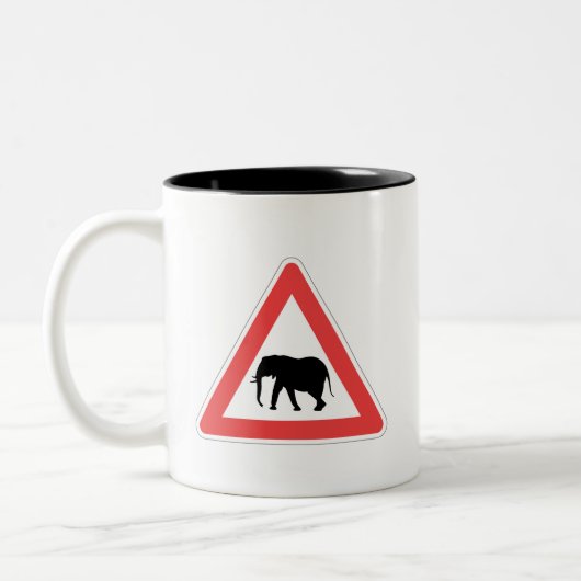Elefantenkreuzungsschild Tasse (Links)