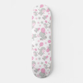 Elefantenmuster, Niedliche Elefanten - rosa grau Skateboard (Vorderseite)