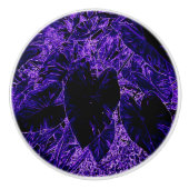 Elefantenohr-Blätter im tiefsten Lila Keramikknauf (Vorderseite)