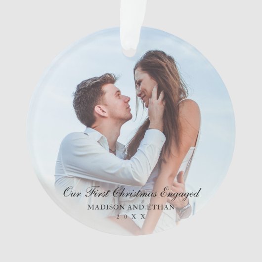 EleganBlack Our First Christmas Verlobtes Foto Ornament (Vorderseite)