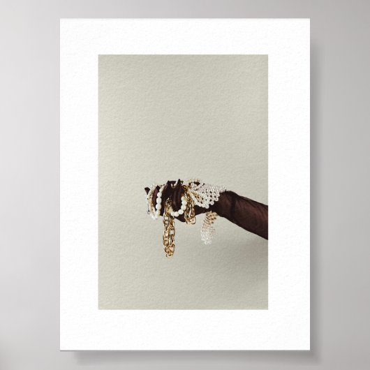 "Elegance in Hand" - Minimalistisches Schmuckposte Poster (Vorne)