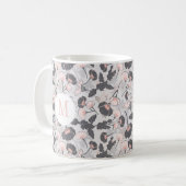 Eleganine Feminine Pink Gray Blume Monogramm Kaffeetasse (Vorderseite Links)