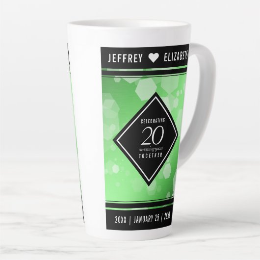 Elegant 20th Emerald Wedding Anniversary Milchtasse (Rechte Ecke)