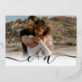 Elegant 4 Fotos moderne Drehbuch Hochzeit Schwarz- Folieneinladung (Rückseite)