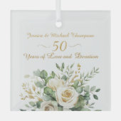 Elegant 50 Jahre Jubiläum White Roses Gold Rings Ornament Aus Glas (Vorderseite)