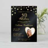 Elegant 50 und fabelhaft Schwarz und Gold Geburtst Folieneinladung (Stehend vorne)
