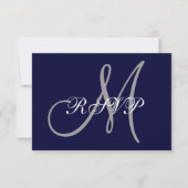 Elegant Affair Navy Blue Gray Initial Wedding RSVP Karte (Vorderseite)