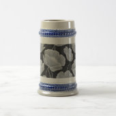 Elegant and Whimsical Poppies Bierglas (Mittel)