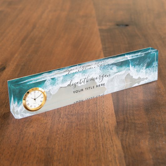 Elegant Aqua Blue Green Script Name Clock Namensplakette (Seite)