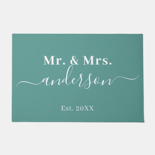 Elegant Aquamarin Mr. and Mrs. Name Script Wedding Fußmatte (Vorderseite)