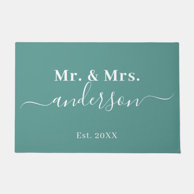 Elegant Aquamarin Mr. and Mrs. Name Script Wedding Fußmatte (Vorderseite)